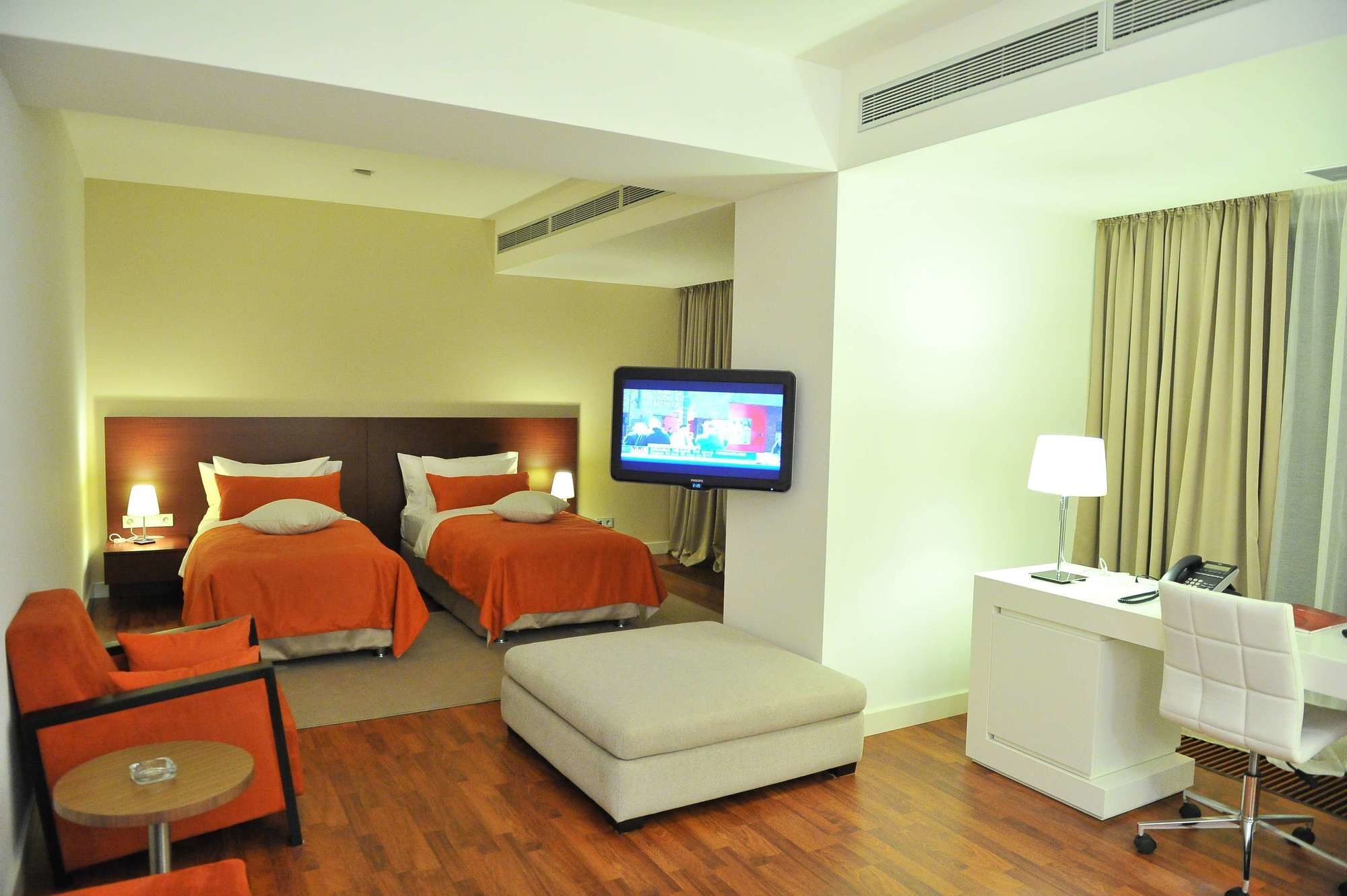 Park Hotel Almaty Extérieur photo
